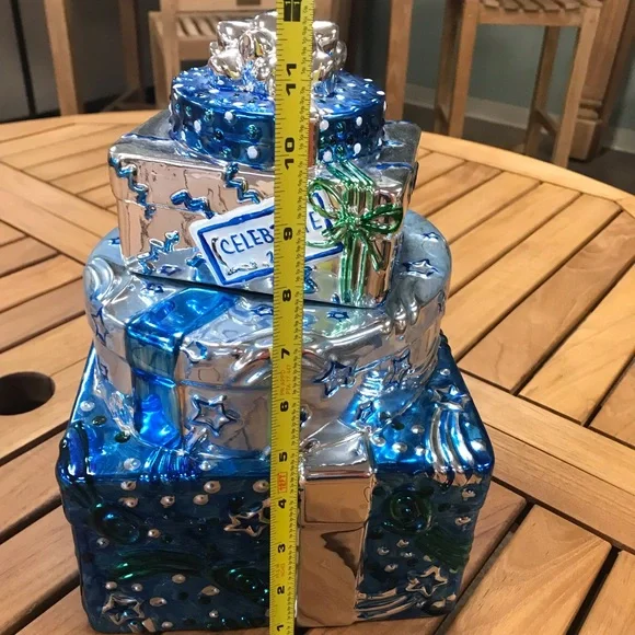 Cookie jar. Vintage.  Y2K year great condition - Picture 3 of 7